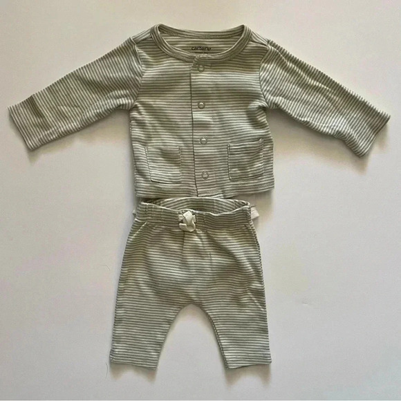 Carter’s Baby Onesie and Two Piece My Sunshine Newborn - Picture 3 of 4